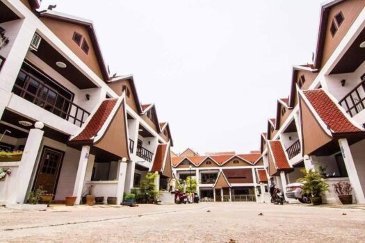 Corrib Village Pattaya Townhouse for Rent | 4 Bedrooms | Pratumnak Hill