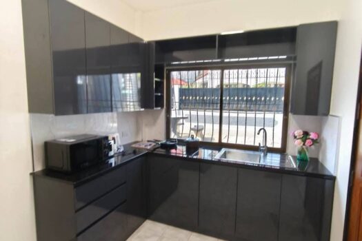Royal Park Village for rent