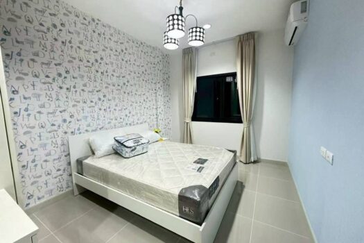 Modern 3-Bedroom Townhouse for Rent in Zensiri