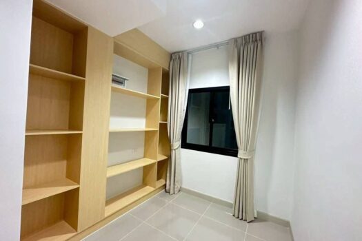 Modern 3-Bedroom Townhouse for Rent in Zensiri