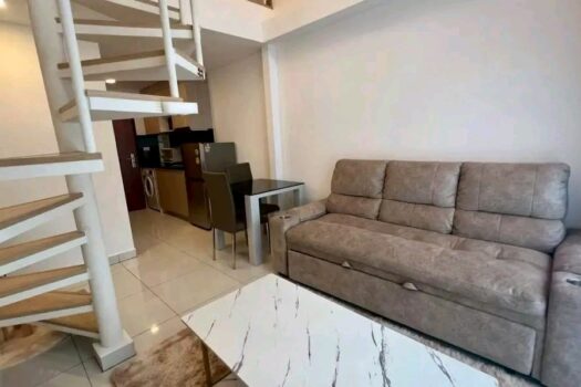 Modern Duplex Condo with Loft Bedroom in Laguna Beach Resort 2.