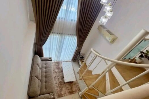 Modern Duplex Condo with Loft Bedroom in Laguna Beach Resort 2.