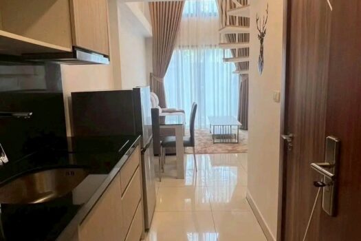 Modern Duplex Condo with Loft Bedroom in Laguna Beach Resort 2.