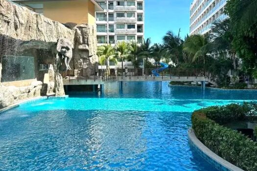 Laguna Beach Resort 3 – The Maldives – Studio Apartment for Rent