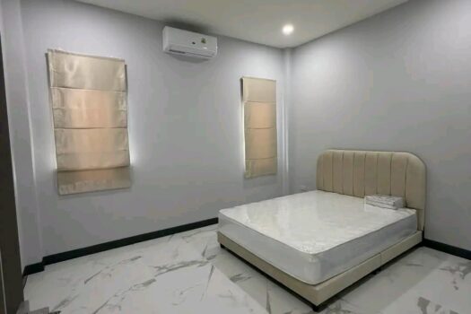 Brand New Pool Villa for Rent in JJ Village 6