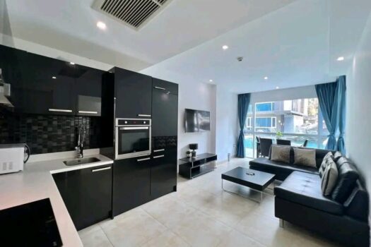 Centara Avenue Residence Pattaya | Pool View Apartment for Rent