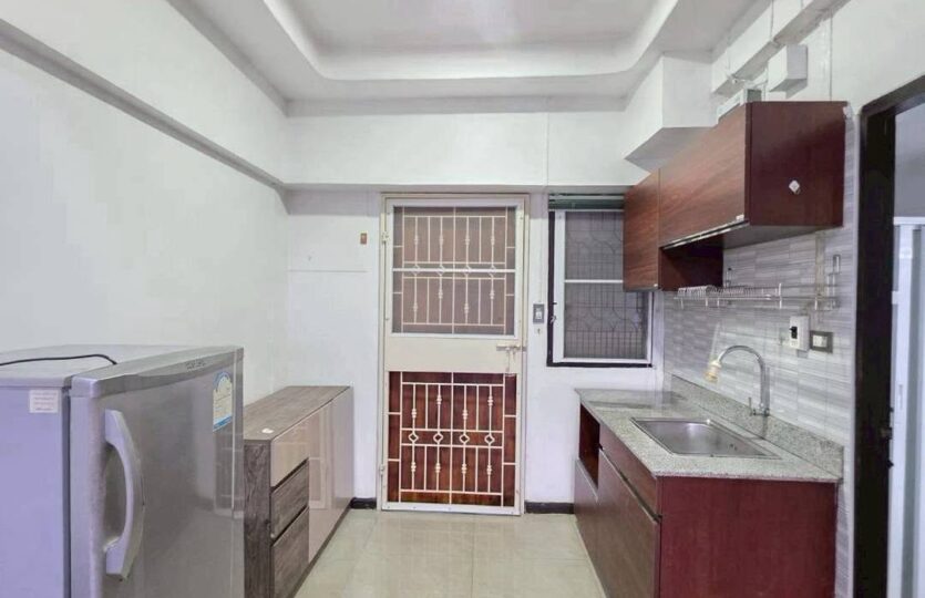 Keha Thepprasit Condo