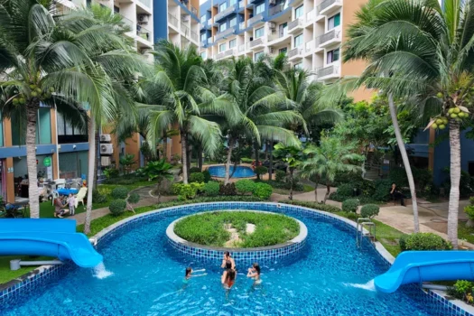 Modern Duplex Condo with Loft Bedroom in Laguna Beach Resort 2.