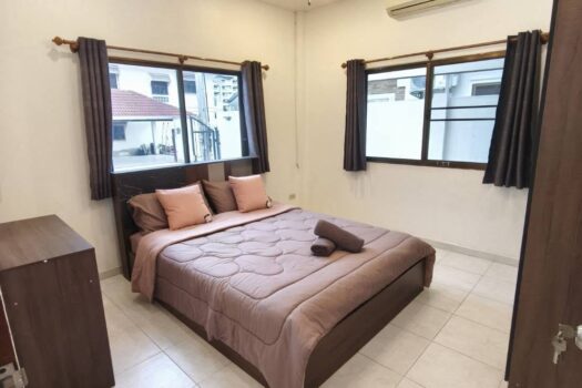 Modern 3-Bedroom House for Rent in Royal Park Village