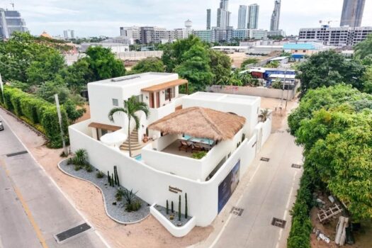 THE SUNSHINE HOUSE PATTAYA