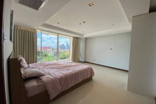 1 Bedroom Condo for Sale in Pratumnak Pattaya | Hyde Park 1 | 69 SQM