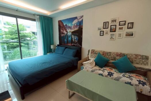 Studio Condo for Sale in Wongamat Pattaya | Club Royal | Foreign Quota