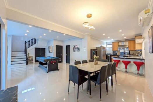 5 Bedroom Pool Villa for Rent Pattaya | Tanyawan City Home