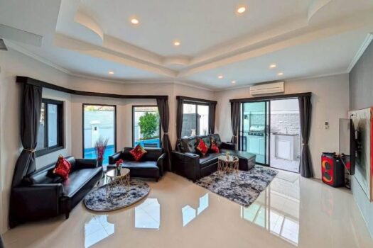 5 Bedroom Pool Villa for Rent Pattaya | Tanyawan City Home