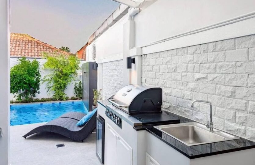5 Bedroom Pool Villa for Rent Pattaya in Tanyawan City Home