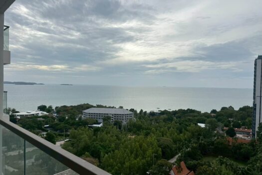 Studio for Sale in Pratumnak Pattaya | Sea View | Foreign Quota
