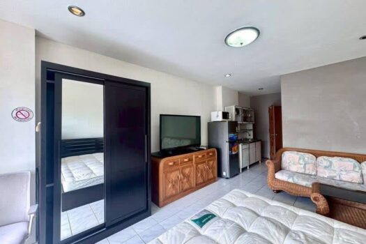 View Talay 1B Condo for Sale – Studio in Foreign Quota
