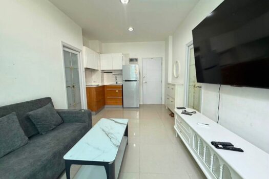 2 Bedroom Condo for Rent Pattaya | CC Condominium 1 | Pool View