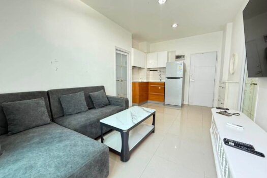 2 Bedroom Condo for Rent Pattaya | CC Condominium 1 | Pool View
