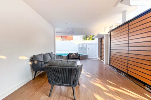 Pool Villa for Sale Pattaya | 5 Bedroom Investment Villa with 10% Guaranteed Return